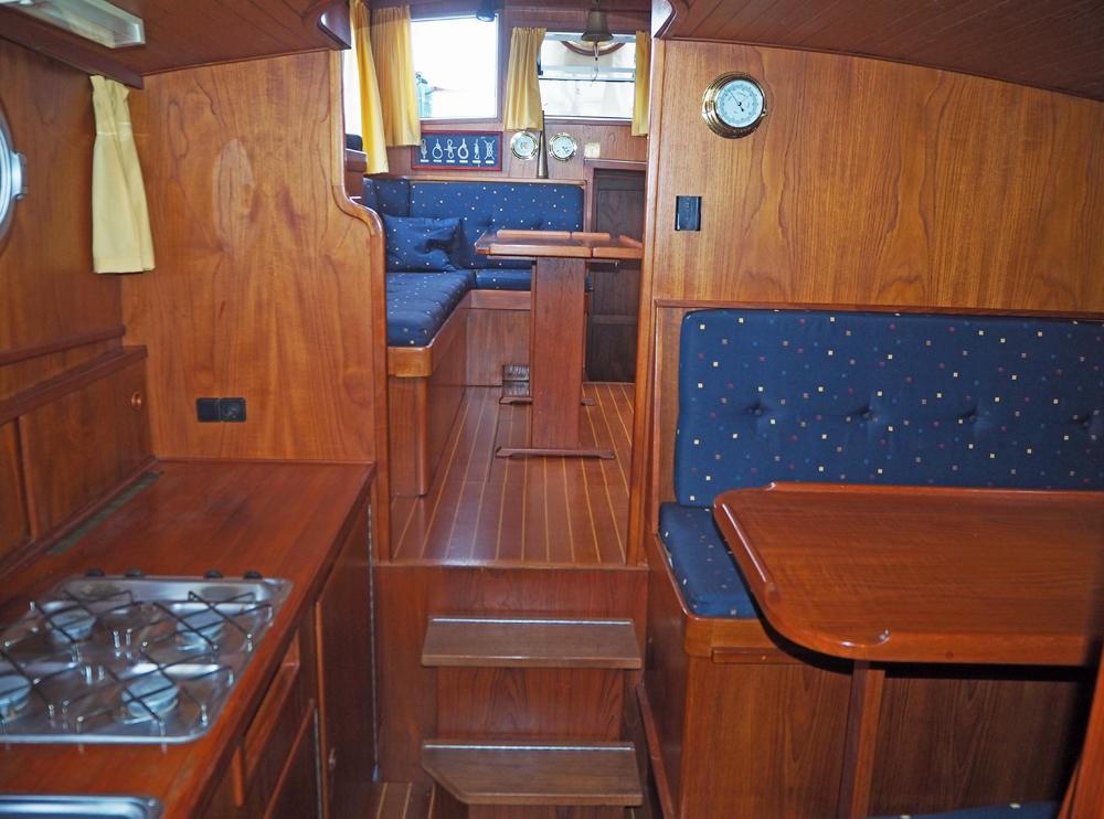 Fore ship, Accommodation